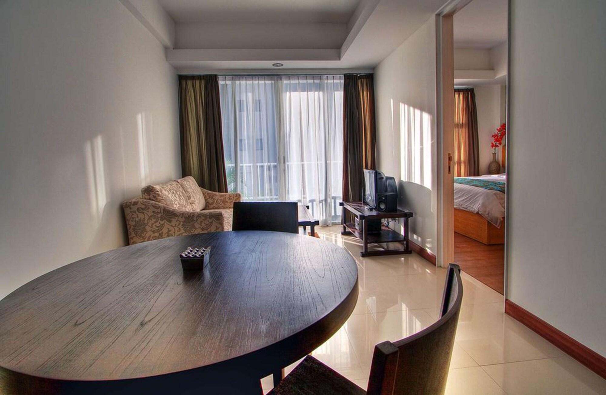 Sunset Residence And Condotel Kuta  Exterior photo
